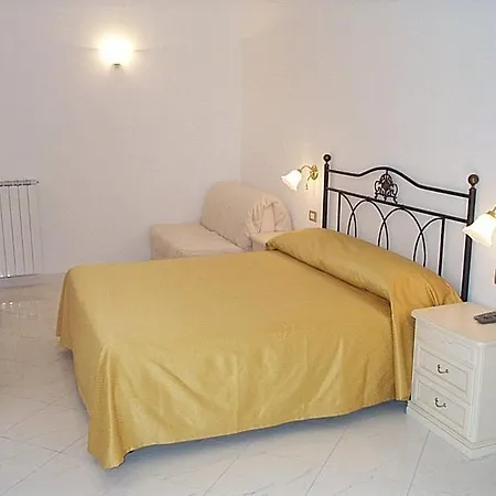 Acquamarina Guest house